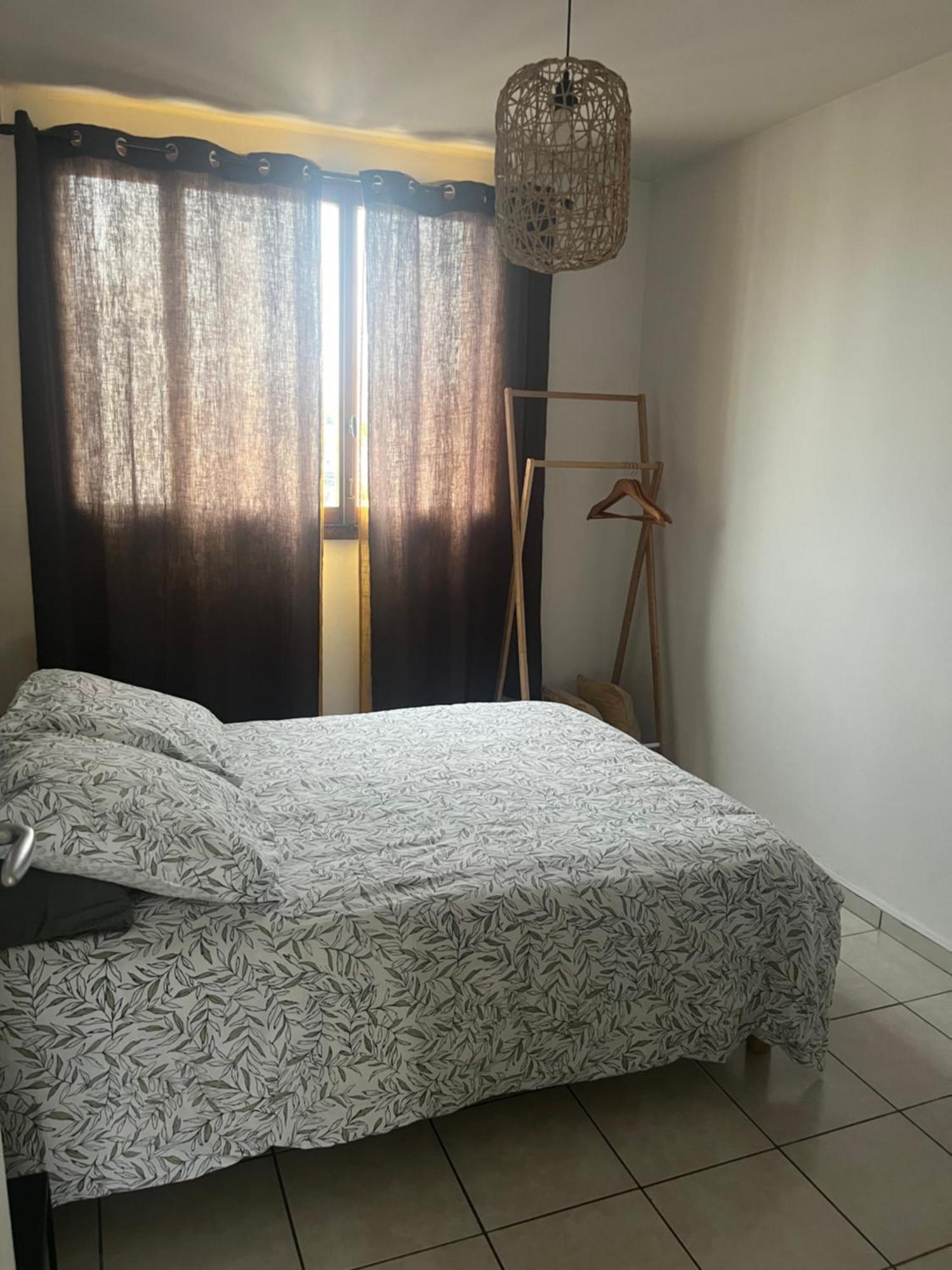 Appart T3 Proche Metro -Draps Et Serviettes Inclus Marsella Exterior foto