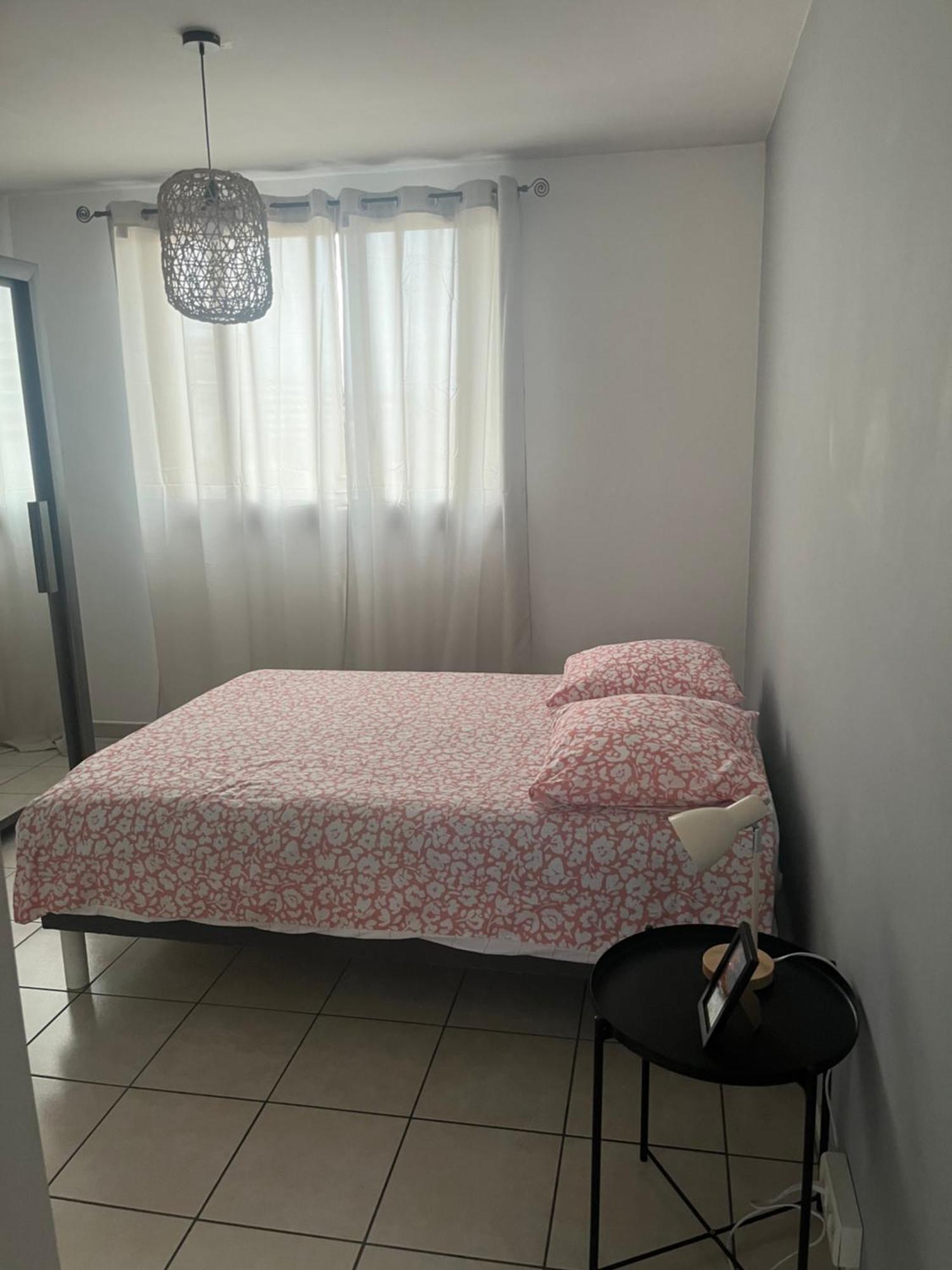 Appart T3 Proche Metro -Draps Et Serviettes Inclus Marsella Exterior foto